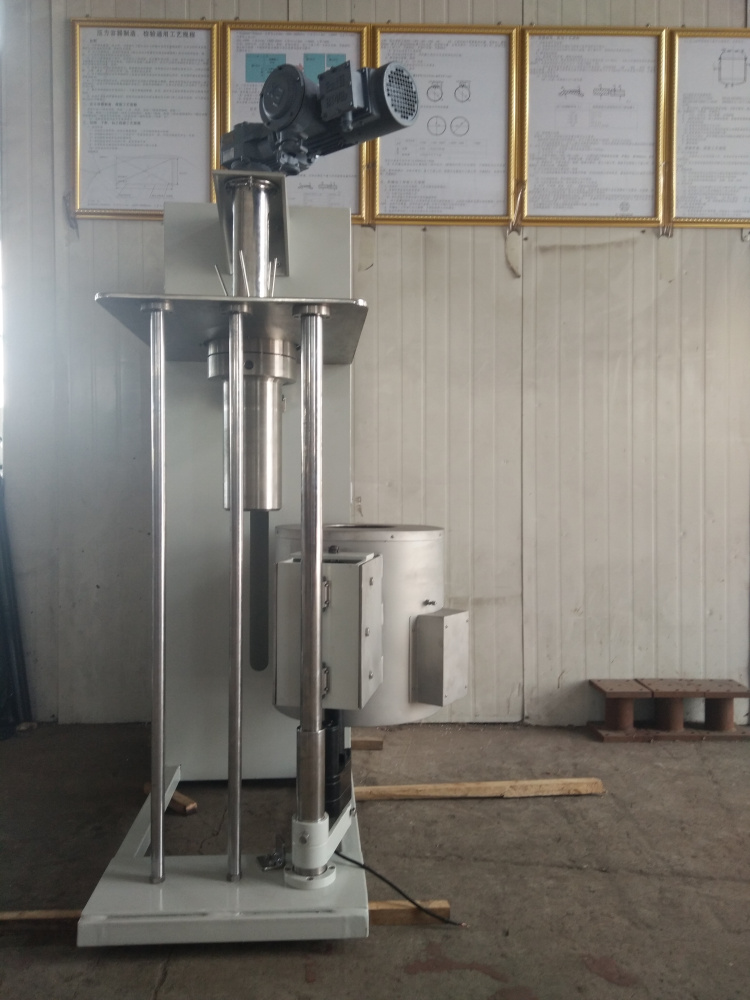 DFCF系列-釜體電動升降翻轉(zhuǎn)、加熱爐電動升降并可側(cè)移