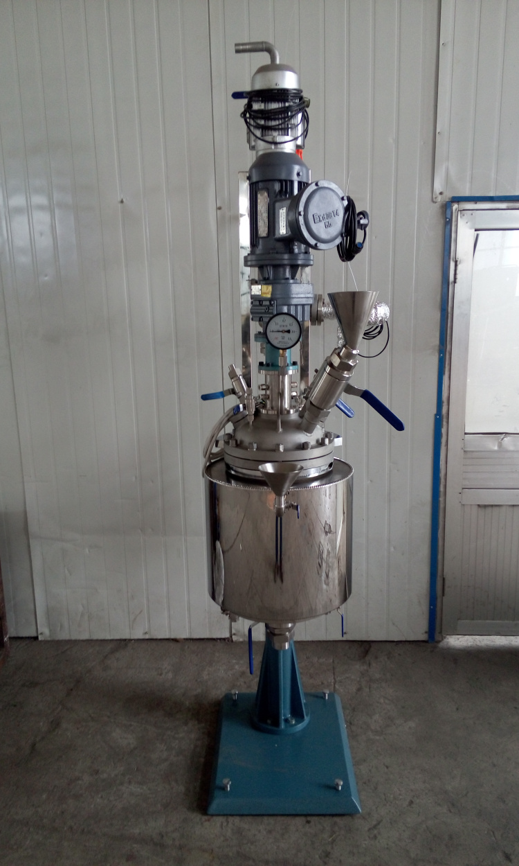 TFCF系列-磁流體、電加熱管、帶冷凝接收1