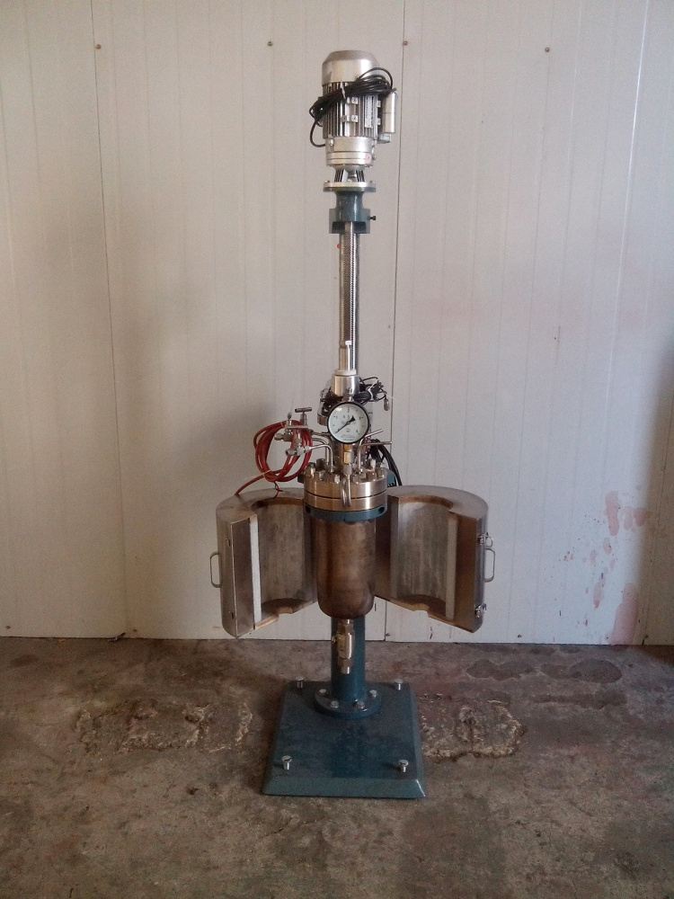 TFCF系列--電動升降釜蓋、開啟式電加熱爐2